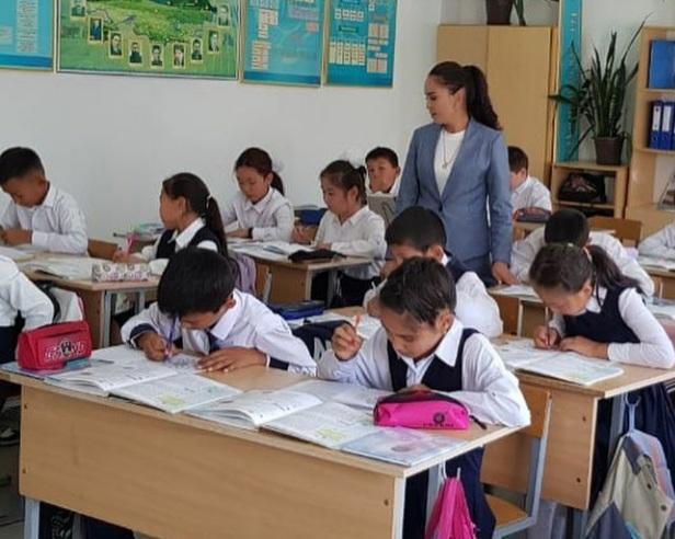 Мектеп психологтары  5 сынып оқушыларымен "Түймедақ" және "Кактус" әдістемелері бойынша жұмыс жүргізді